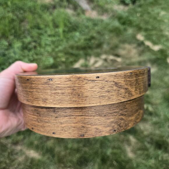 Hand Painted Folk Art Oval Wooden Box Modest Girl Cooking - Picture 8 of 12